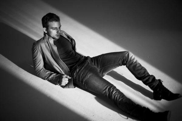 Max Thieriot pic #637237